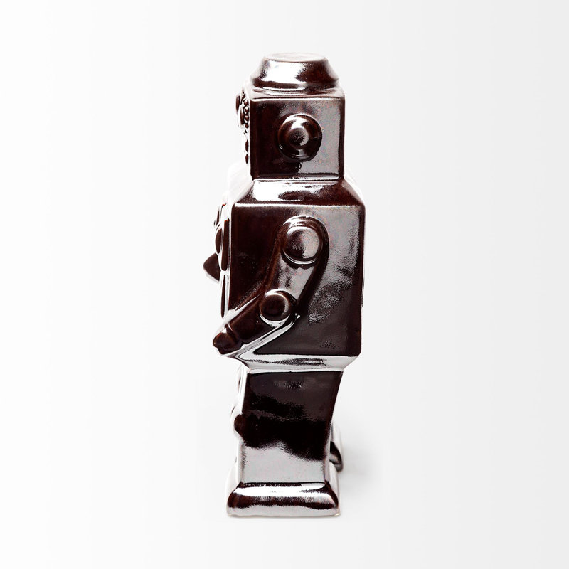 Robot en métal Emigsville