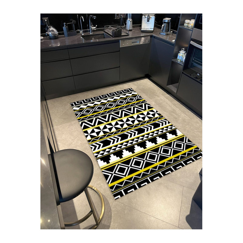 Tapis noir à motif géométrique noir, Sous-tapis rectangulaire de 3 pi 3 po x 4 pi 11 po