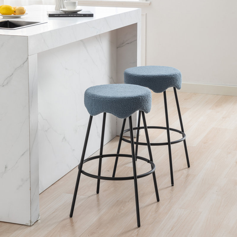 Tabouret de comptoir rembourré 26,97 po Kipten, Bleu
