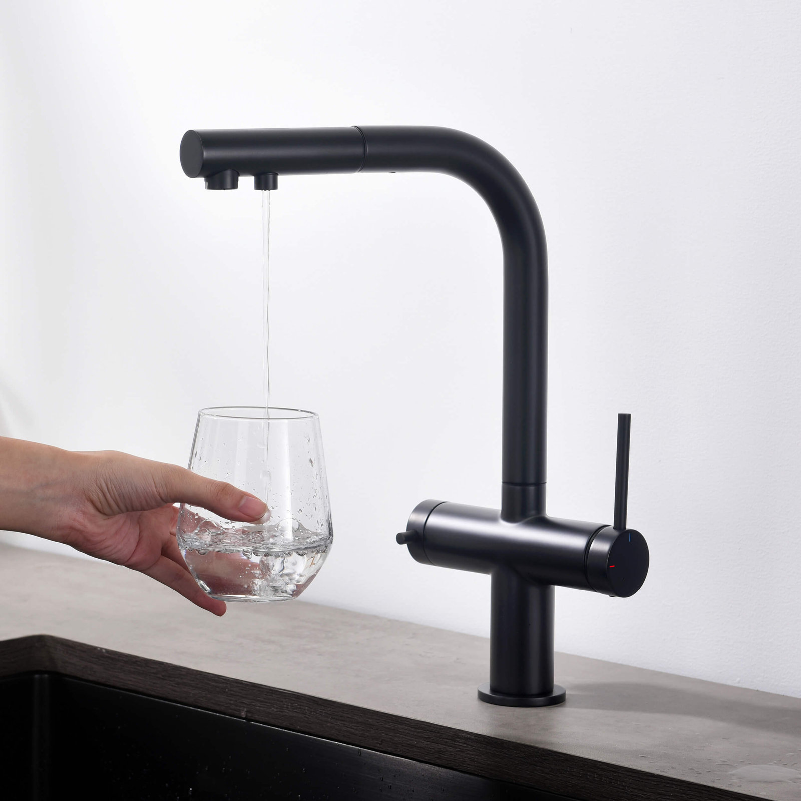 KIBI Circular 2-in-1 Pull-Out Faucet, Matte Black