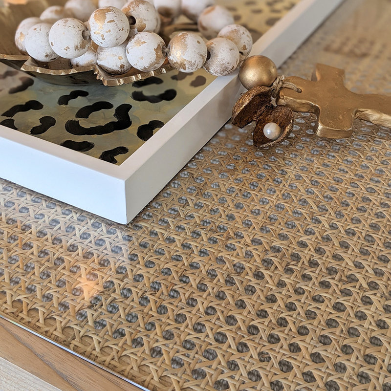 Mirada Cocktail Table