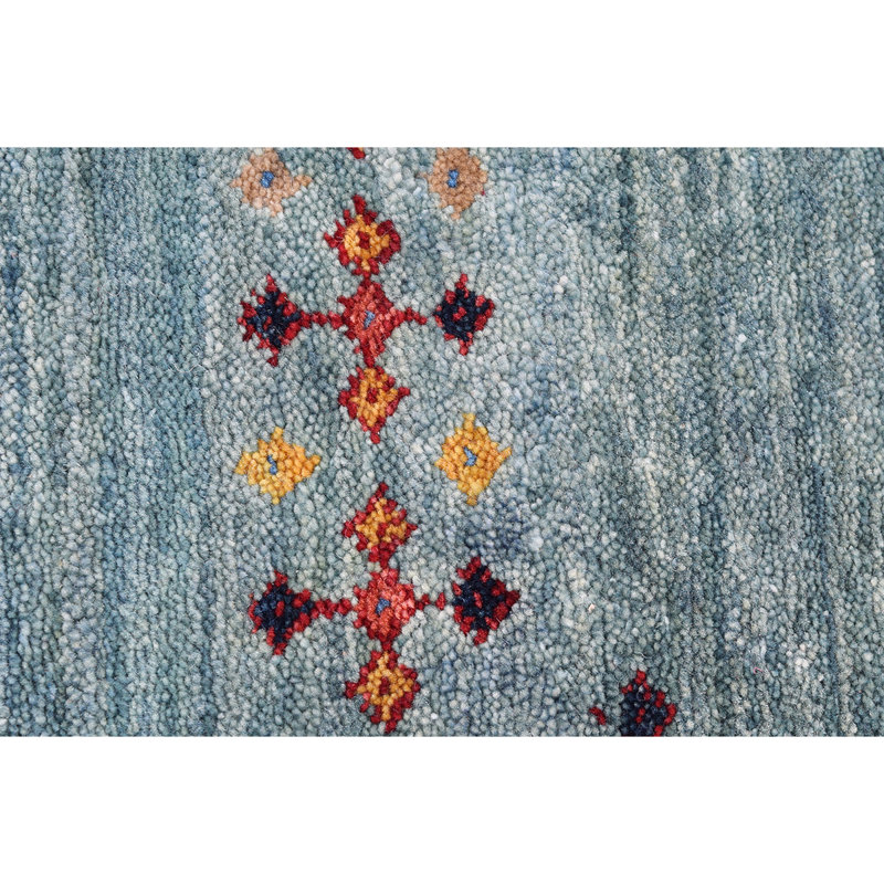 Wool Southwestern Area Rug in Green, Rectangle 5' x 8'