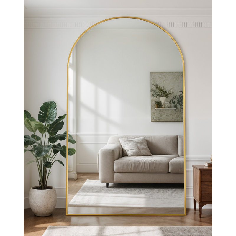 Miroir surdimensionné arqué en métal surdimensionné, Doré, 86 po x 46 po
