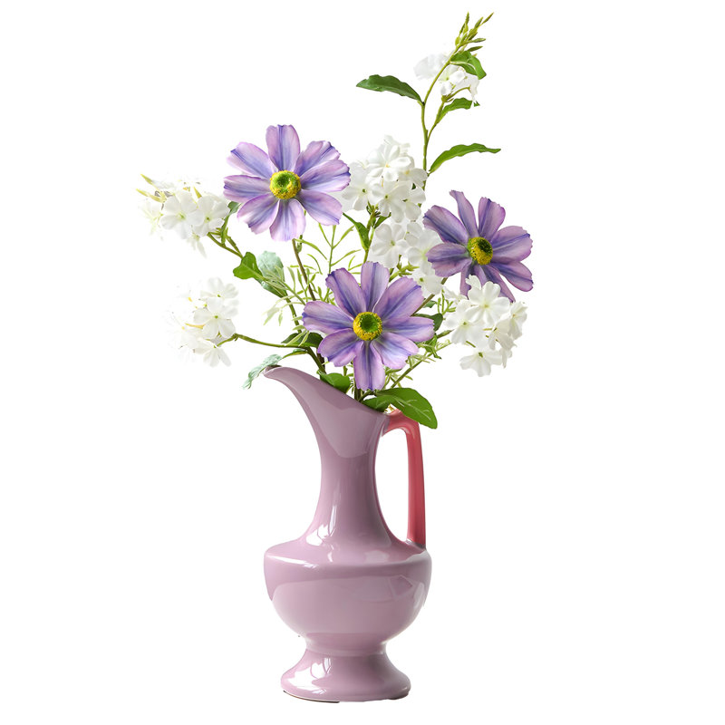 Ornements de fleurs simulées