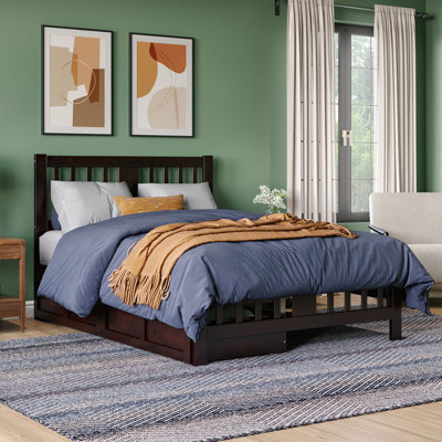 Yarelie Storage Bed