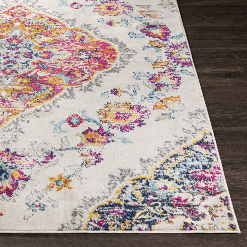 Spera Oriental Indoor Rug, Rectangle 5'3" x 7'1"