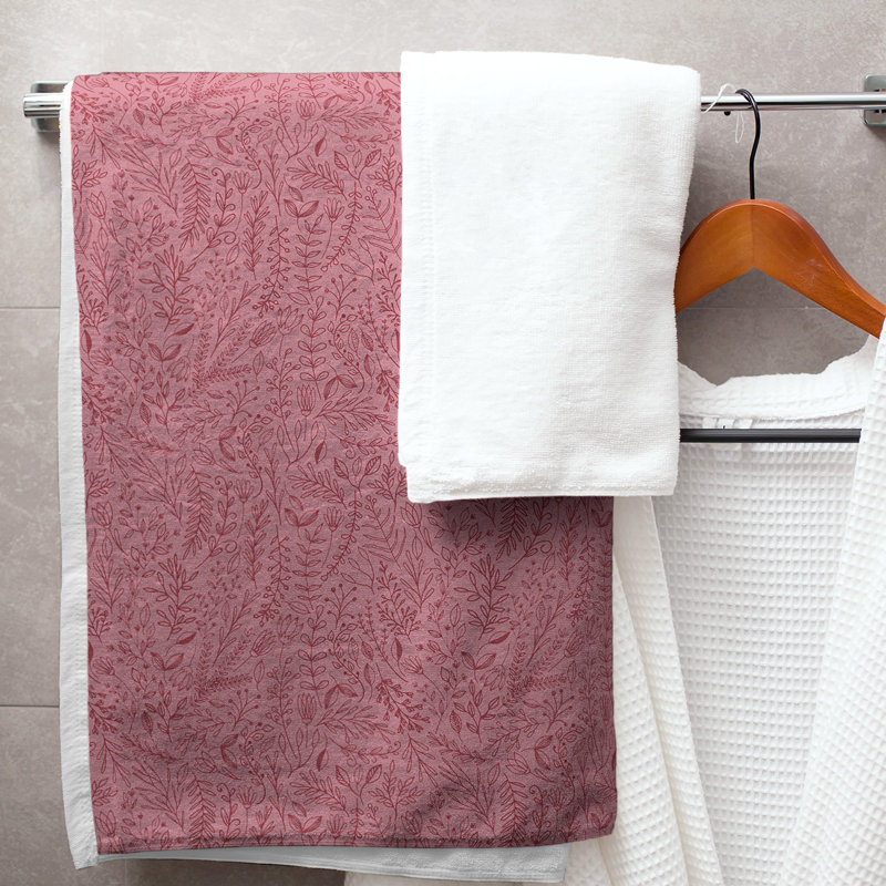 Serviette de bain florale ditsy classique, Rouge pâle