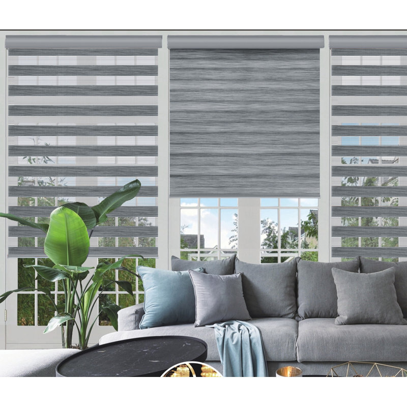 Store à enroulement semi-transparent sans cordon aspect bois jour et nuit, L 30 po x L 84 po, gris