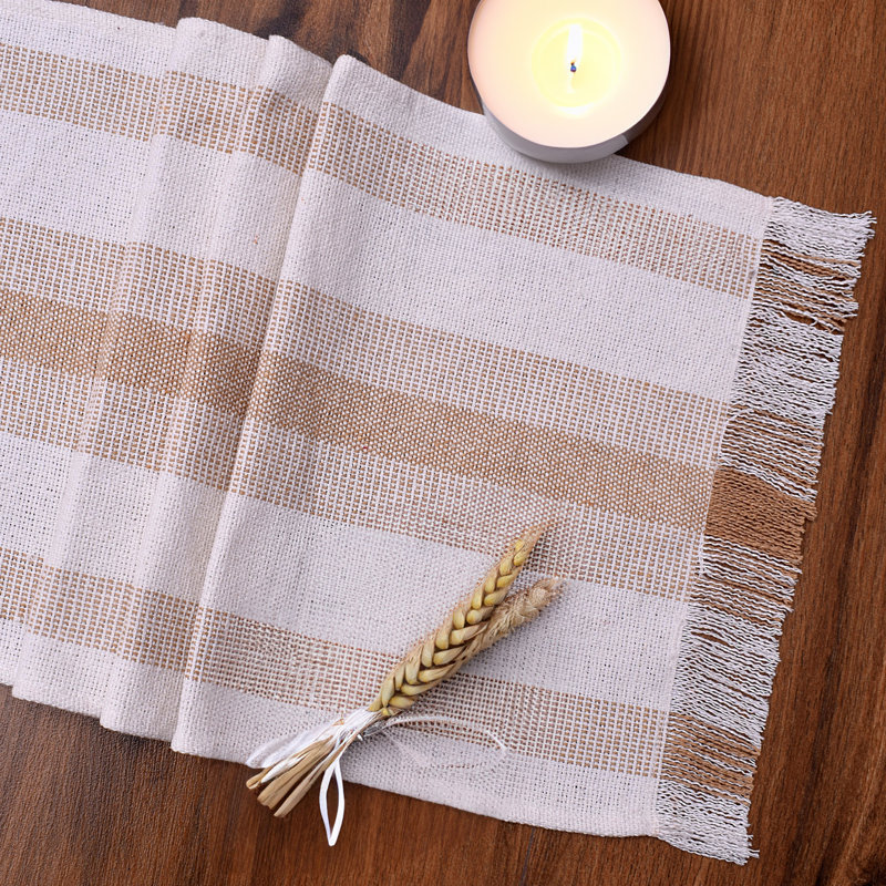 Chemin de table Navaneeth, Beige