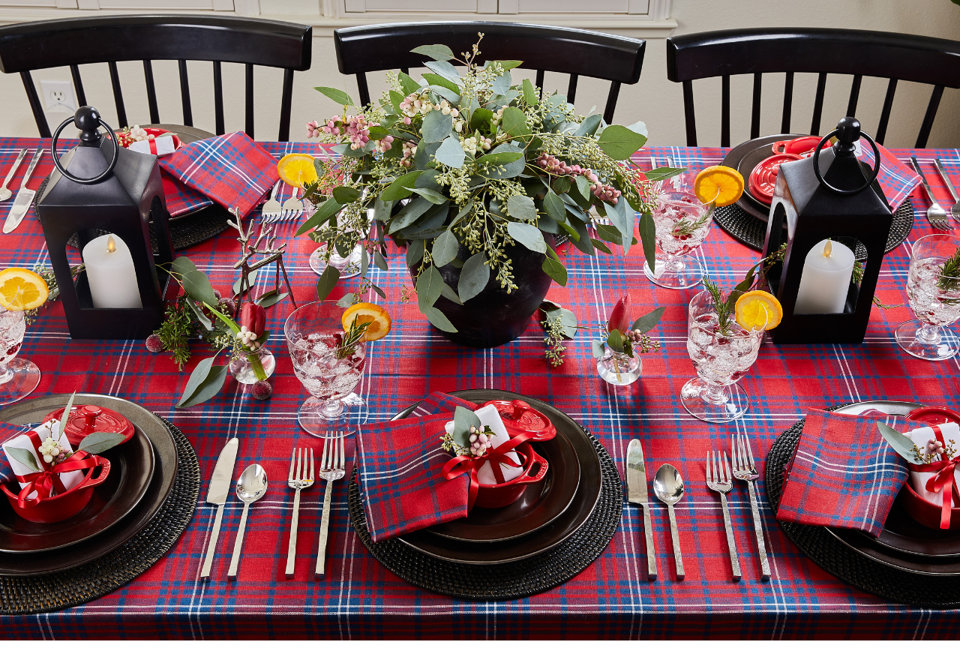 Classic Hemstitch Tablecloth