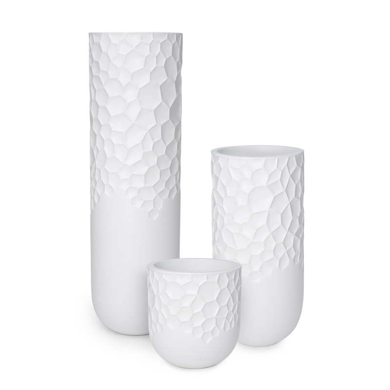 Maryvel Planter In Matte 36 Inch Height, White