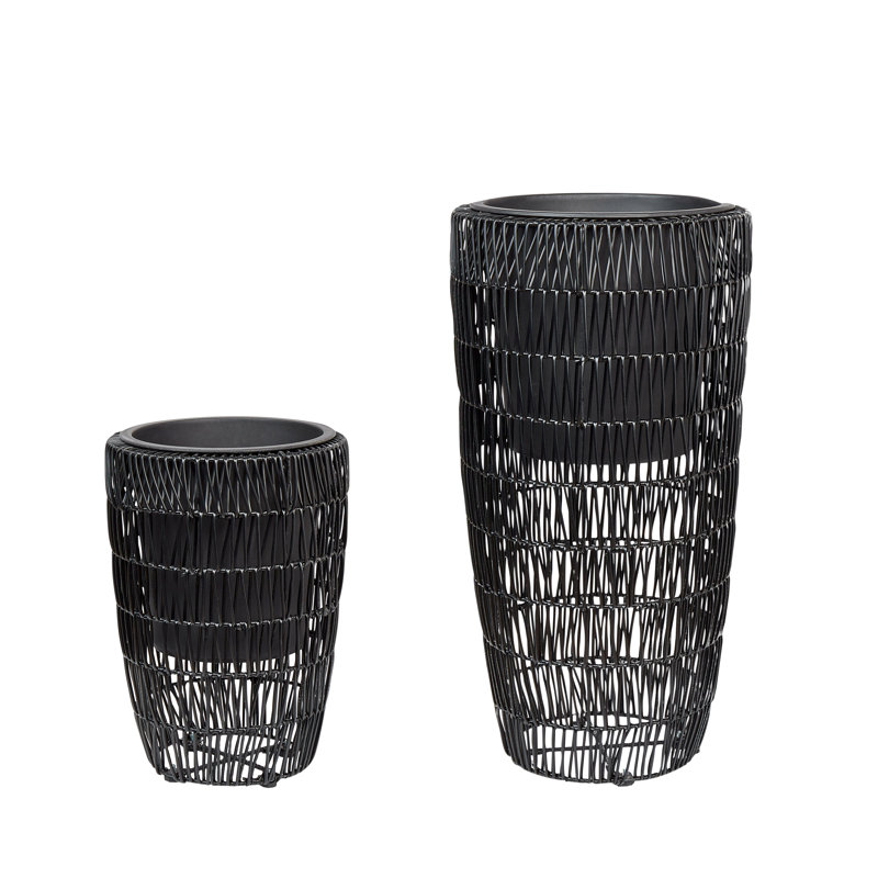 Betthel Handmade Pot Planter, Black