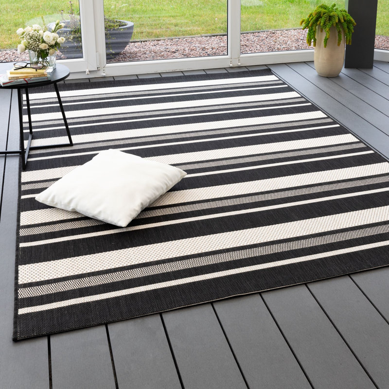 Ellionna Indoor / Outdoor Area Rug, Rectangle 200cm x 250cm, Black