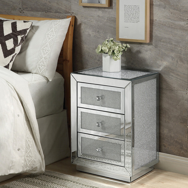 Table de chevet avec trois tiroirs Glam Style