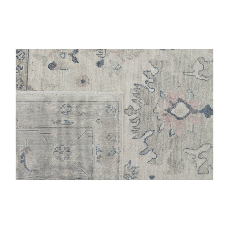 Ushak Wool Weft