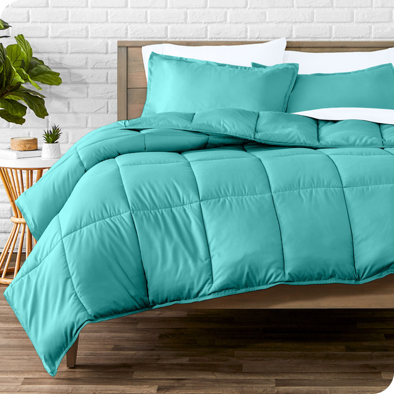 Modern & Contemporary Comforter Set, Turquoise/White, Twin Comforter + Pillowcases