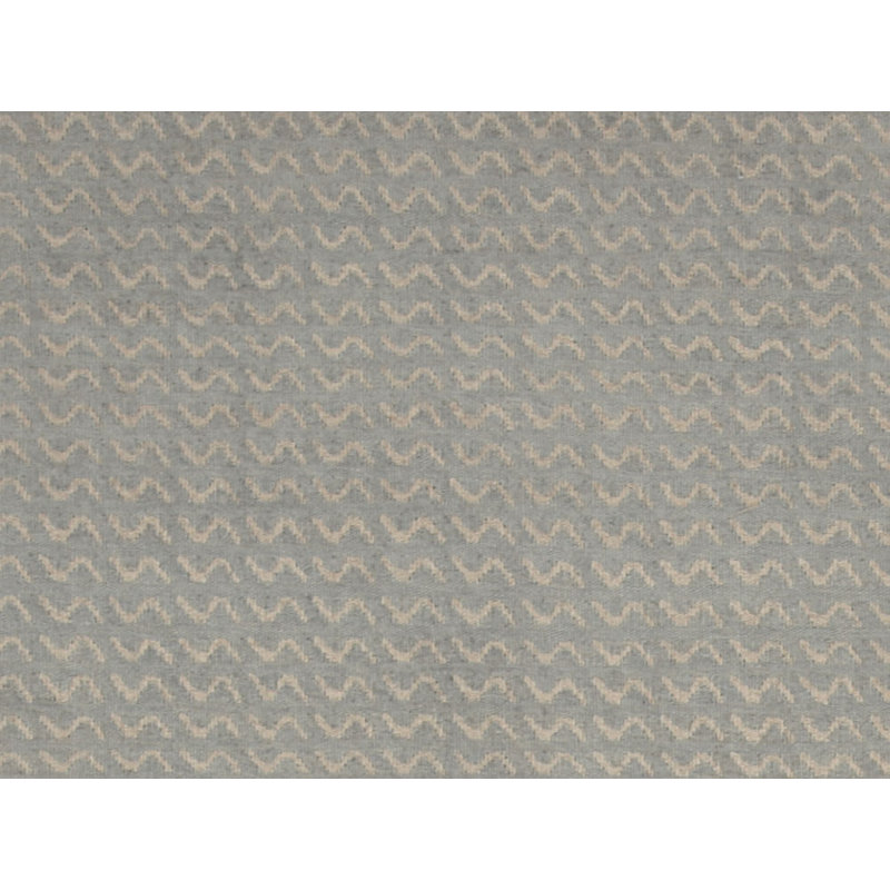 Chevron Area Rug in Gray