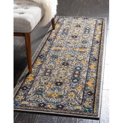 Eddins Washable Oriental Indoor Rug