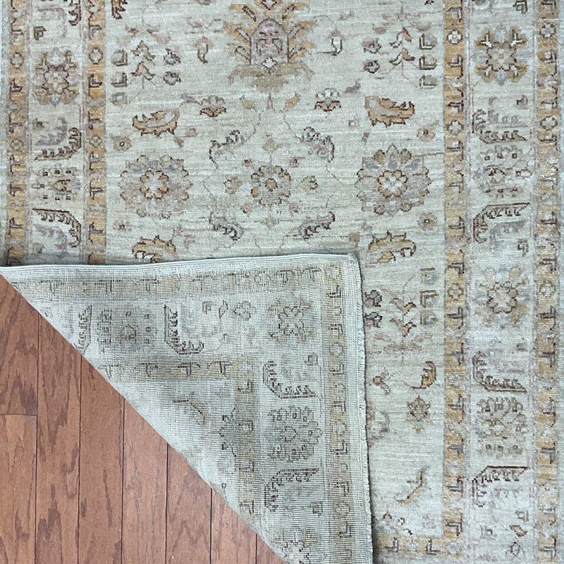  Handmade Oushak Wool Rug