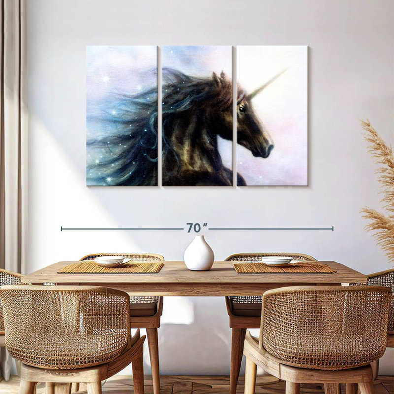 Licorne noire Kelan, H 36 po x l 57 po