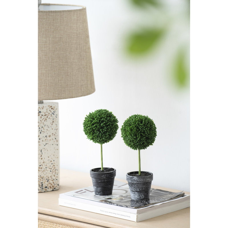 Faux topiaires miniatures - 3 pièces, plastique, 9,5 3 mini plastique, 9,5 po de hauteur, décor de verdure