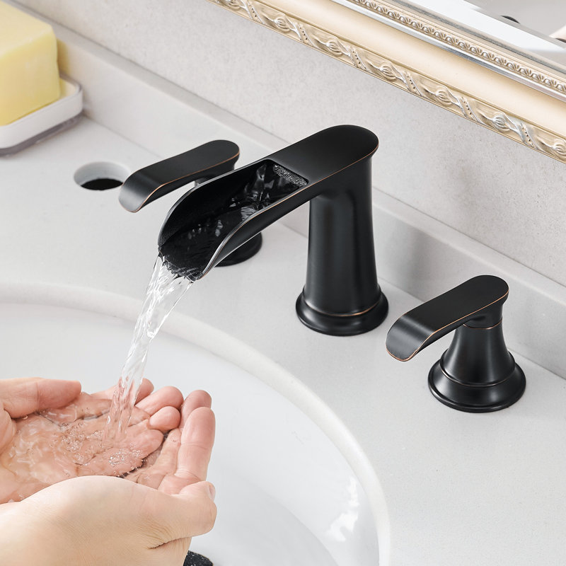 Robinet de lavabo de salle de bain espacé à finition bronze 8 po avec 3 trous, poignée et tuyau de vidange escamotable