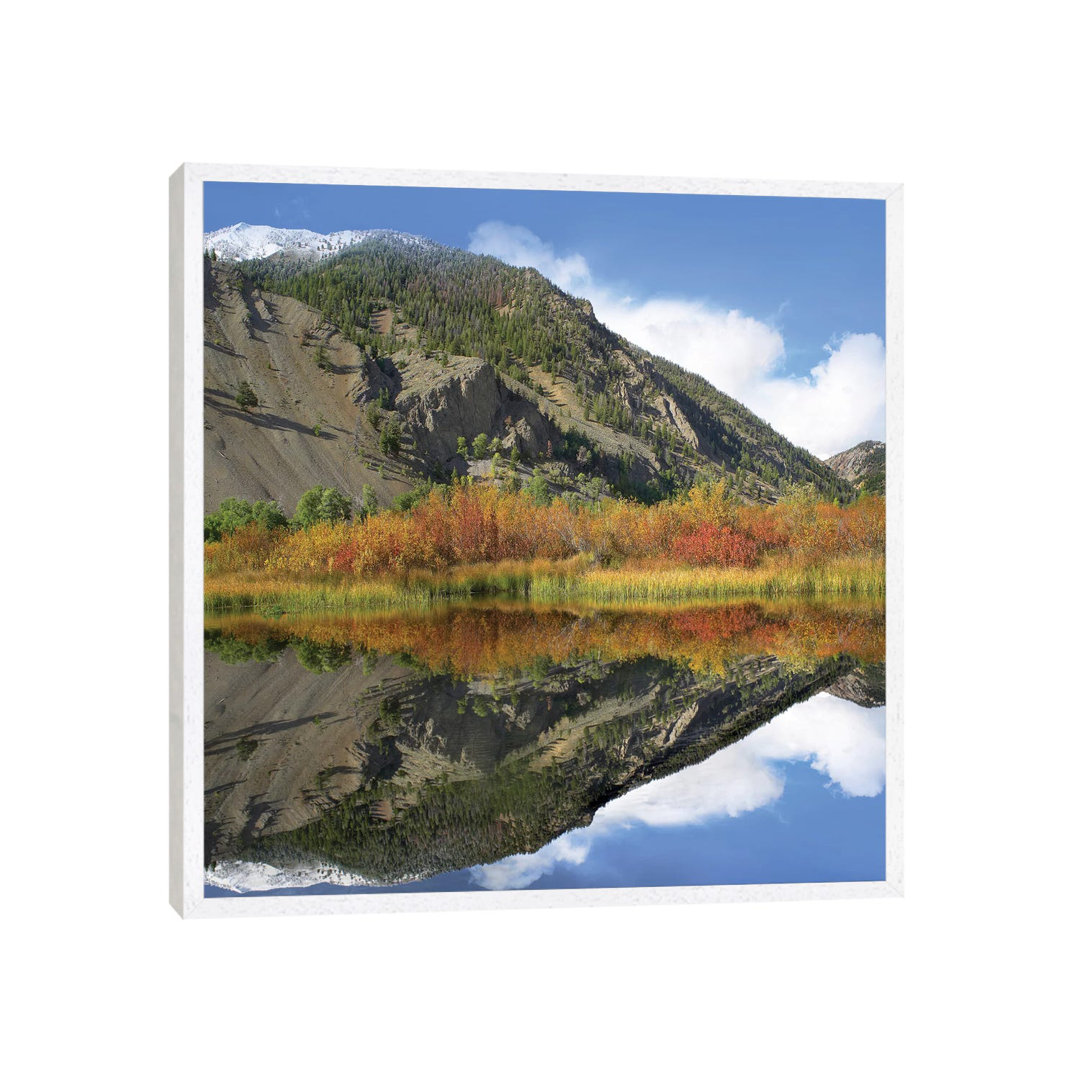 Boulder Mountains Reflected In Pond, Idaho von Tim Fitzharris - Gallery-Wrapped Canvas Giclée on Canvas