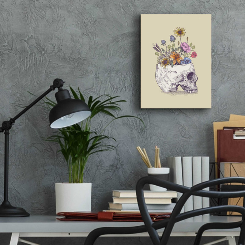 «Half Skull Flowers» par Rachel Caldwell, art mural en verre acrylique, H 16 po x l 12 po