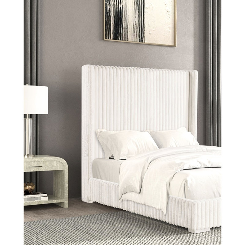 Lit double moderne blanc en tissu de chenille de fourrure, base en bois d'ingénierie, compatible avec les matelas pour le revêtement de la chambre à coucher, la structure et la salle à manger