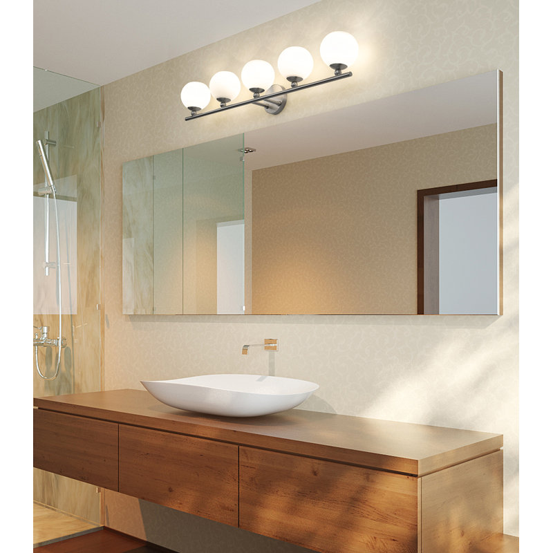 Éclairage de salle de bain à intensité variable à 5 lumières Blaikley, Nickel brossé