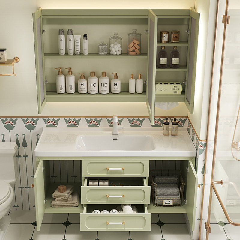 Armoire de salle de bain de style français