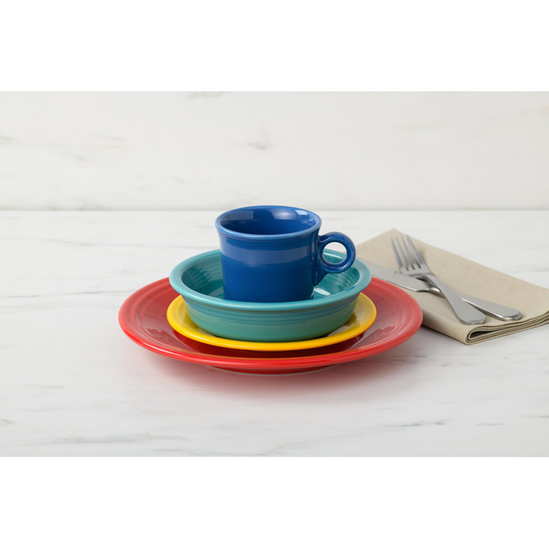 Fiesta Dinnerware 4-Piece Place Setting Set, Service for 1, Daffodil