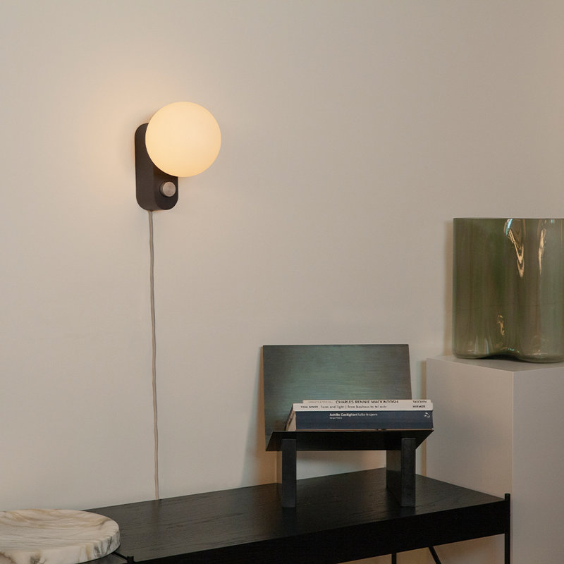 Sphere IV Table Lamp, Charcoal Black