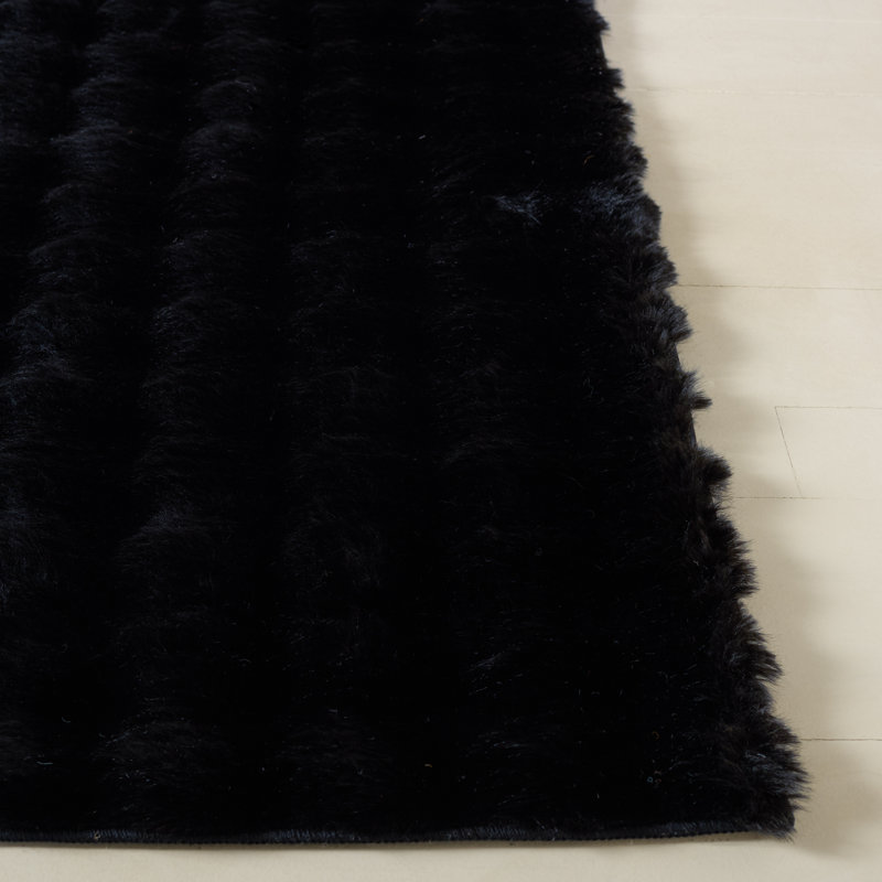 Tapis noir Faux Rabbit Bubble 100, Rectangle 6 pi x 9 pi