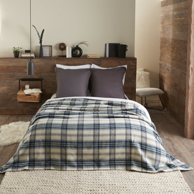 Gabriel Wool Plaid Blanket