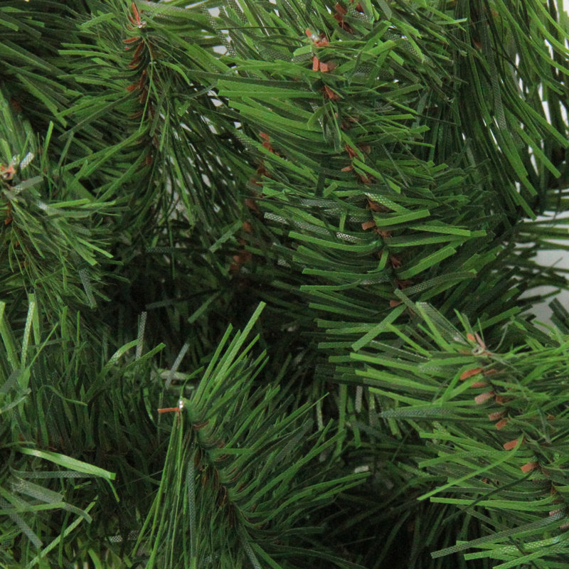 Ornement de Noël artificiel pin vert 13 po - non éclairé