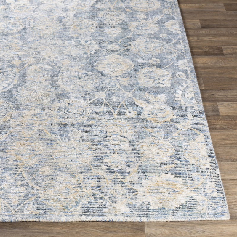 Bechtel Floral Indoor Rug, Rectangle 2' x 3'