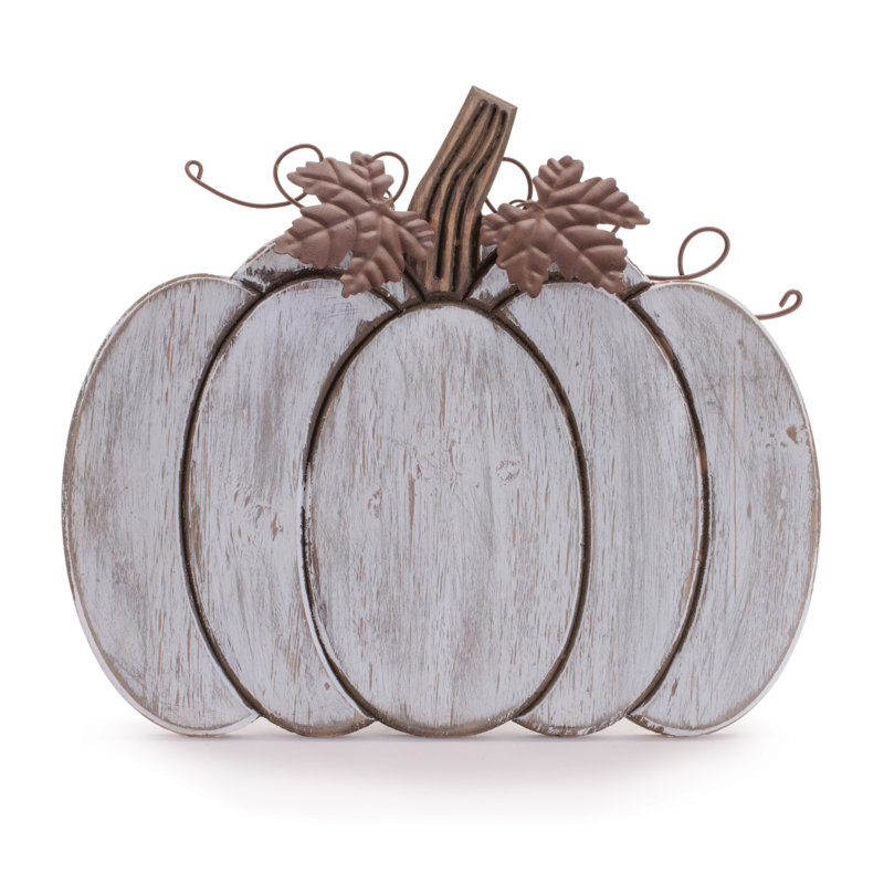 Distressed Wood Pumpkin Décor