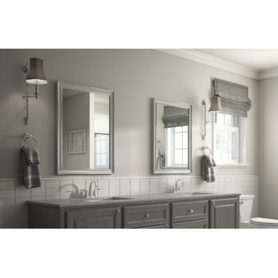 Miroir de salle de bain traditionnel