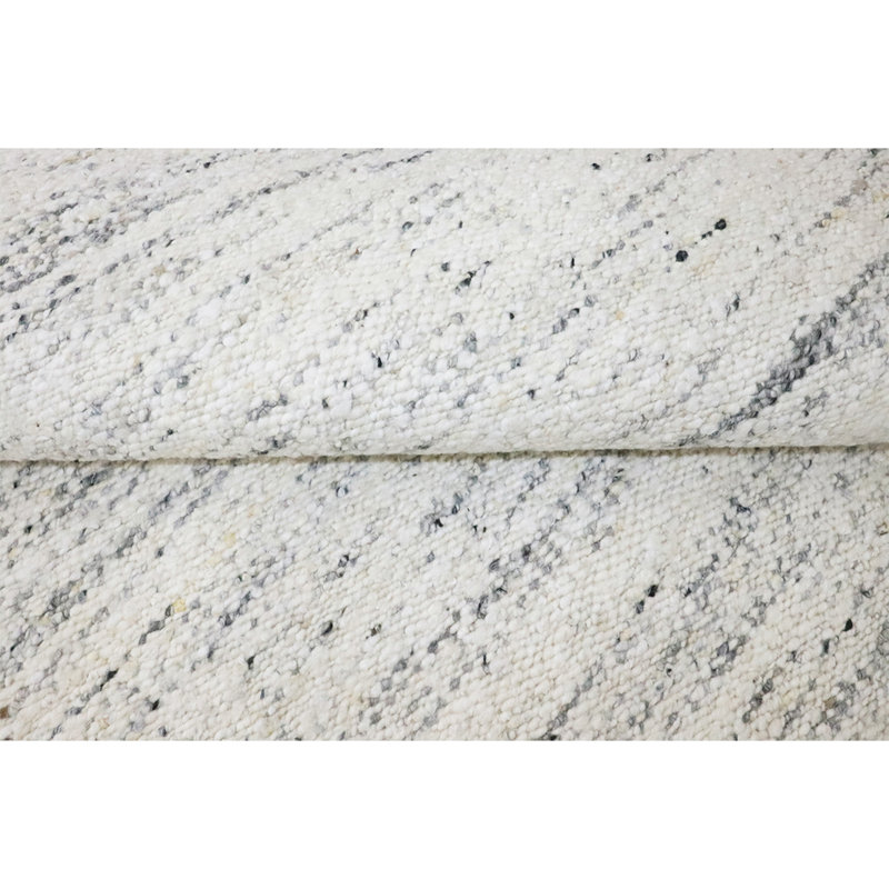 Hand Knotted Wool Area Rug, Rectangle 6' x 9'