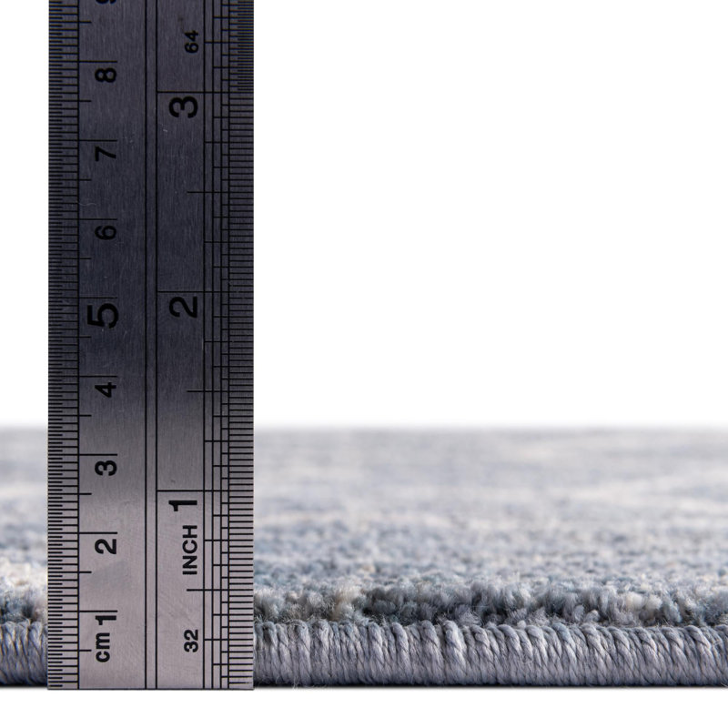 Breze Geometric Indoor Rug, Runner 2' x 6'
