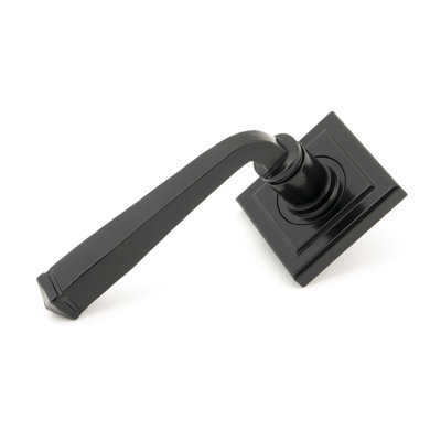 Avon Round Lever on Rose Set (Square)
