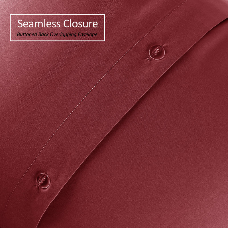Polyester Bedding, 18" x 18", Burgundy