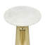 Table de bout latérale en marbre blanc 14 po, table d'appoint moderne à base en métal poli et piédestal, table de chevet décorative compacte pour le vestibule du salon