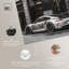 «Parked out Front Canvas Fashion and Glam» par -268651076-268651075