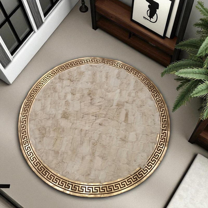 Tapis rond en cuir beige avec bordure grecque dorée, tapis rond en cuir beige 6 pi