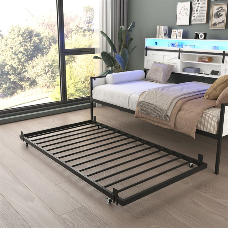 Daybed With Trundle