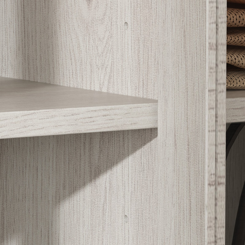 Closet System With Six Doors And Two Drawer