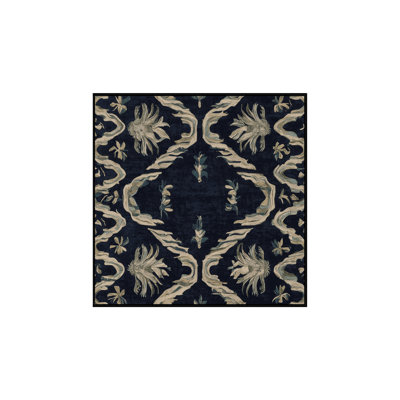 Tapis gris soyeux et moelleux