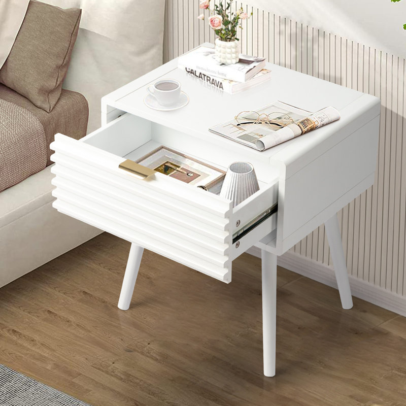 Table de chevet en bois massif Olijah, Blanc / Blanc